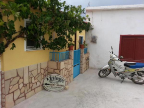 Ferienhaus Vintage Vori 1 Mit Terrasse